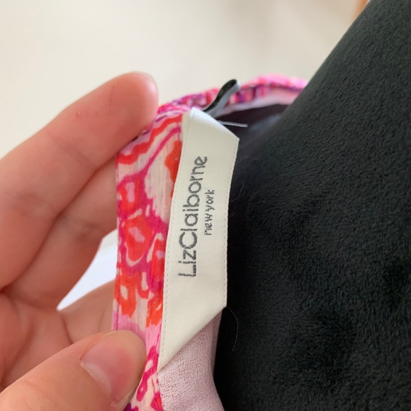 Liz Claiborne Paisley button blouse - Picture 6 of 8